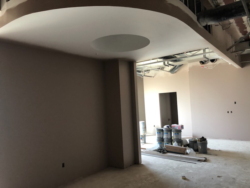 Curved bulkhead detail, drywall and framing work by Wade's Drywall, Sioux Falls, 2021